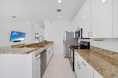 131 SE 7th Way #131, Pompano Beach, FL 33060 - Photo 28