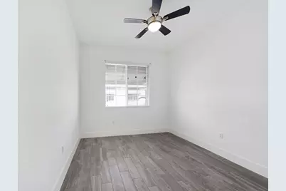 131 SE 7th Way #131, Pompano Beach, FL 33060 - Photo 16
