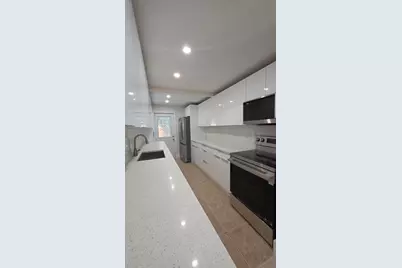 2421 N 40th Avenue #102, Hollywood, FL 33021 - Photo 6