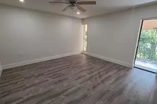 2421 N 40th Ave, Hollywood, FL 33021 - Photo 20