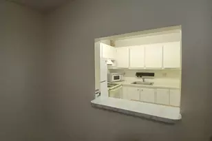 2100 Springdale, Palm Springs, FL 33461 - Photo 4