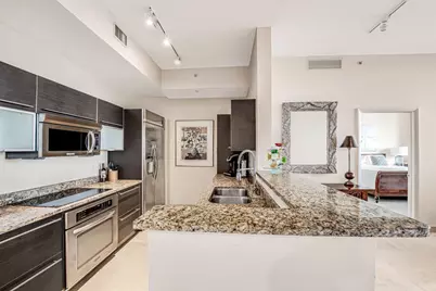 550 Okeechobee Boulevard #Lph-15, West Palm Beach, FL 33401 - Photo 12