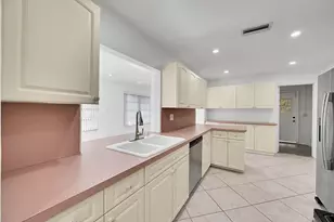 7240 NW 8th Ct, Margate, FL 33063 - Photo 8