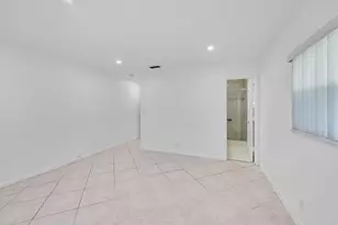 7240 NW 8th Ct, Margate, FL 33063 - Photo 18