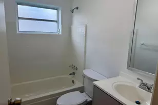 8361 NW 27th Pl, Sunrise, FL 33322 - Photo 18