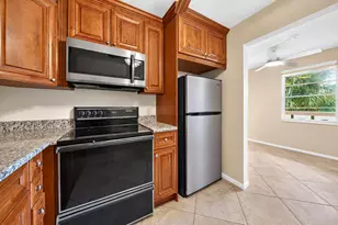 3020 Ashby D, Deerfield Beach, FL 33442 - Photo 8