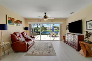 925 Magdalena Rd, Palm Beach Gardens, FL 33410 - Photo 16