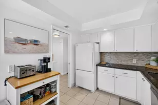 2601 S Course Dr, Pompano Beach, FL 33069 - Photo 30