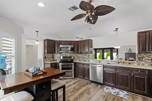 7969 W Country Club Blvd, Boca Raton, FL 33487 - Photo 10