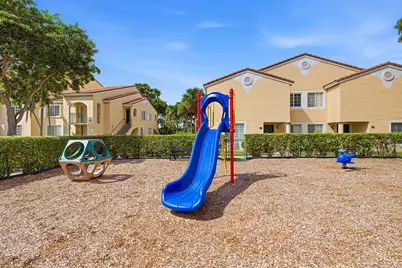 1743 Village Boulevard #304, West Palm Beach, FL 33409 - Photo 28