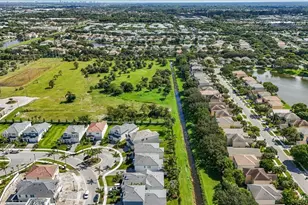 146 Parkside Wy, Royal Palm Beach, FL 33414 - Photo 46