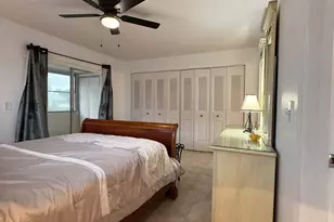 319 Windsor N, West Palm Beach, FL 33417 - Photo 16