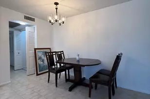 319 Windsor N, West Palm Beach, FL 33417 - Photo 8