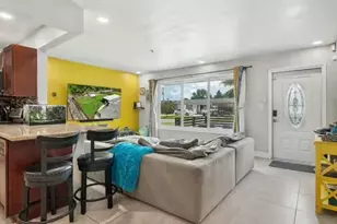 6311 Liberty St, Hollywood, FL 33024 - Photo 8