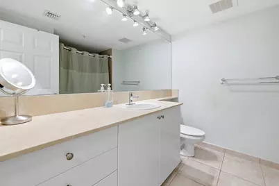700 E Boynton Beach Boulevard, Boynton Beach, FL 33435 - Photo 18