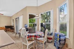 1017 Grove Park Cir, Boynton Beach, FL 33436 - Photo 20