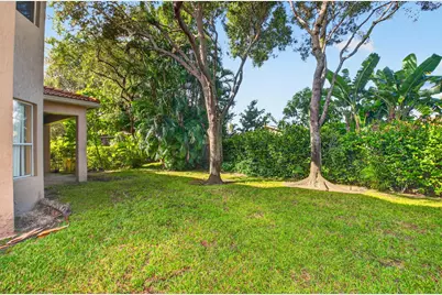 1017 Grove Park Circle, Boynton Beach, FL 33436 - Photo 38