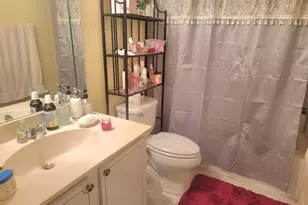 8240 SW 24th St, North Lauderdale, FL 33068 - Photo 18