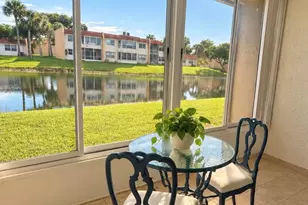 220 Lake Dora Dr, West Palm Beach, FL 33411 - Photo 4