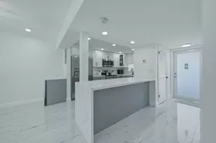 8970 S Hollybrook Blvd, Pembroke Pines, FL 33025 - Photo 8