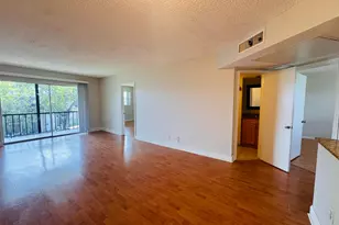 8020 N Colony Circle N, Tamarac, FL 33321 - Photo 4