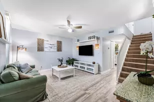 781 SE 1st Way, Deerfield Beach, FL 33441 - Photo 1