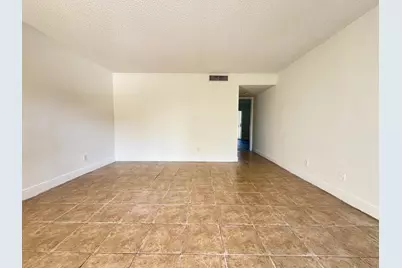 118 Meadows Circle, Boynton Beach, FL 33436 - Photo 10