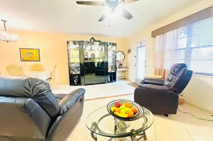 1030 Ashby D, Deerfield Beach, FL 33442 - Photo 4