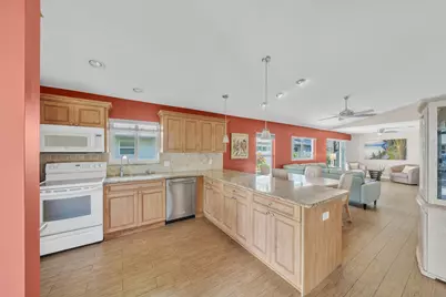 8918 Windtree Street, Boca Raton, FL 33496 - Photo 24
