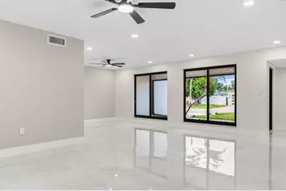 9160 SW 54th Place, Cooper City, FL 33328 - Photo 10