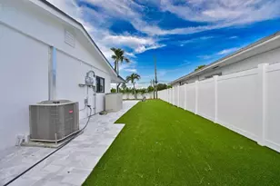 4721 SW 43rd Terrace, Fort Lauderdale, FL 33314 - Photo 14