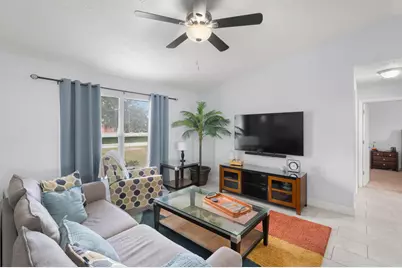 1098 SW Janette Avenue, Port Saint Lucie, FL 34953 - Photo 4