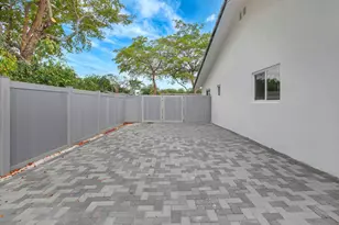 855 NW 76th Terrace, Plantation, FL 33324 - Photo 44