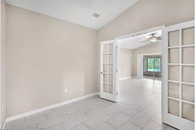 1020 SW 99th Avenue, Pembroke Pines, FL 33025 - Photo 14