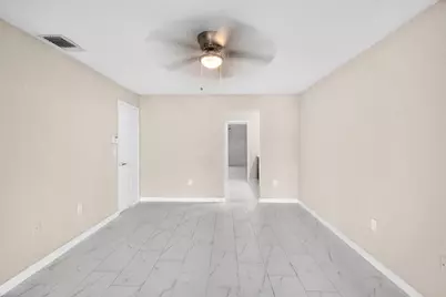 1020 SW 99th Avenue, Pembroke Pines, FL 33025 - Photo 8