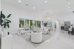 2701 NE 2nd Ave, Wilton Manors, FL 33334 - Photo 10