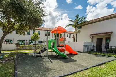 2016 Sugar Maple Drive, Riviera Beach, FL 33410 - Photo 44