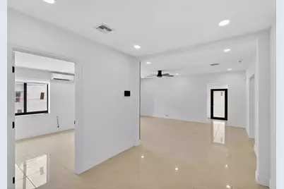 2244 SW 10th Street, Miami, FL 33135 - Photo 14