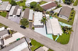 8609 SW 17th Ct, Davie, FL 33324 - Photo 40