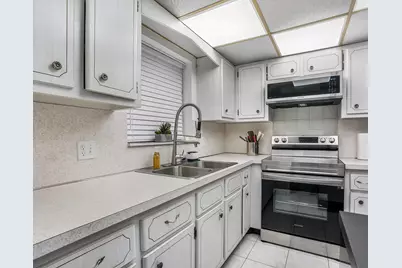 5300 Washington Street #B129, Hollywood, FL 33021 - Photo 12