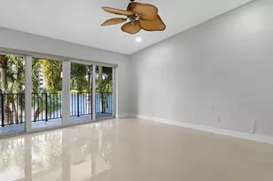 1301 N Riverside Dr, Pompano Beach, FL 33062 - Photo 16
