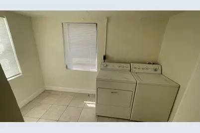 1519 NW 12th Court, Fort Lauderdale, FL 33311 - Photo 10