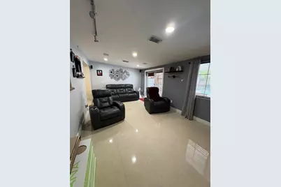 5460 NW 178th Terrace, Miami Gardens, FL 33055 - Photo 32