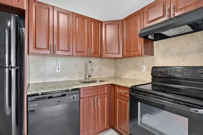 901 Pine Drive #10, Pompano Beach, FL 33060 - Photo 4