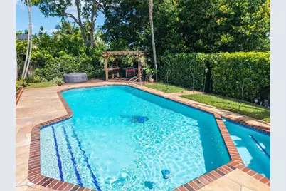 3210 NW 93rd Avenue, Sunrise, FL 33351 - Photo 10