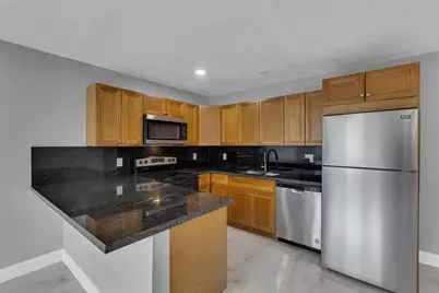 802 SW 6th Court #802, Pompano Beach, FL 33060 - Photo 4