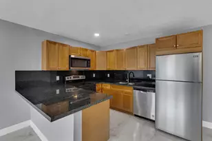 802 SW 6th Ct, Pompano Beach, FL 33060 - Photo 4
