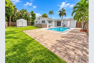 4384 Arbor Way, Palm Beach Gardens, FL 33410 - Photo 2
