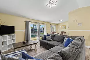 8720 NW 46th St, Lauderhill, FL 33351 - Photo 32
