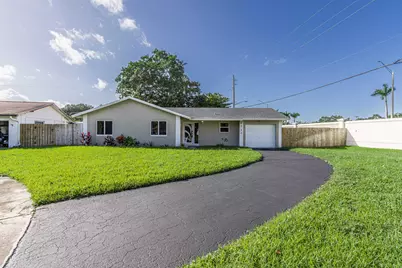8720 NW 46th Street, Lauderhill, FL 33351 - Photo 2